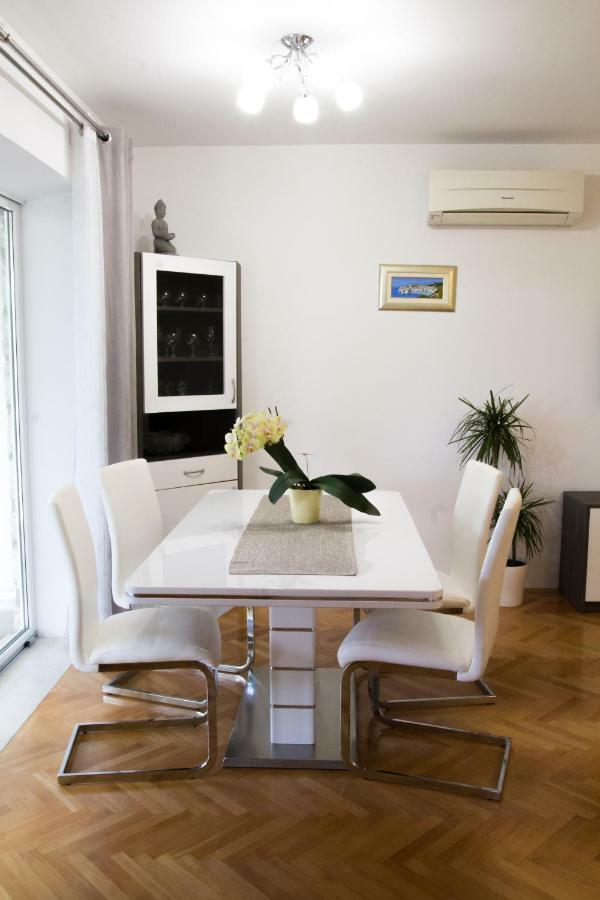 Villa Silvija Млини Екстериор снимка